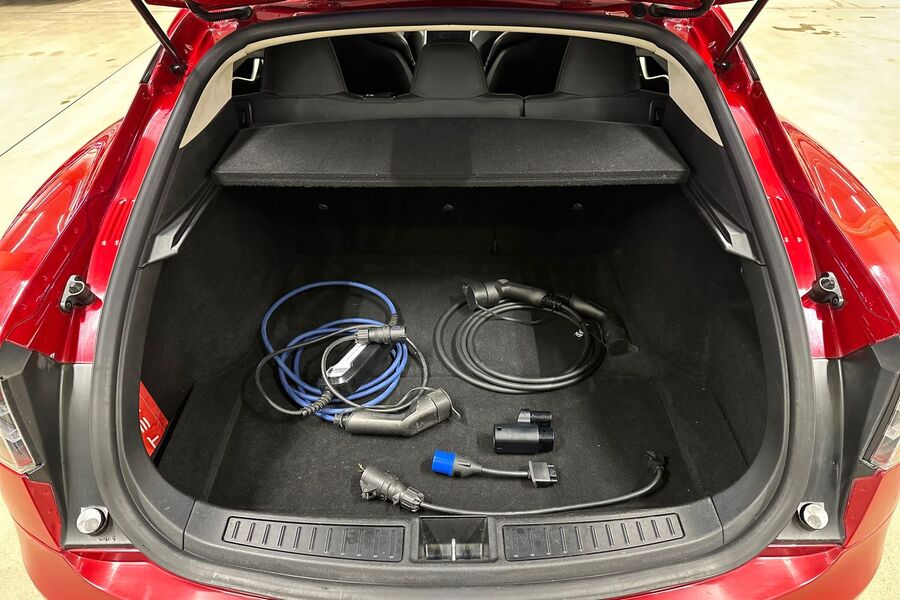 Tesla Model S vaihtoauto