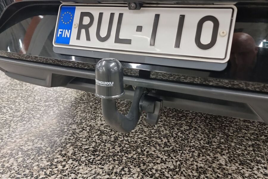 SEAT Leon Sportstourer vaihtoauto