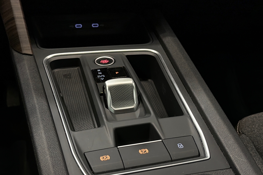 SEAT Leon Sportstourer vaihtoauto