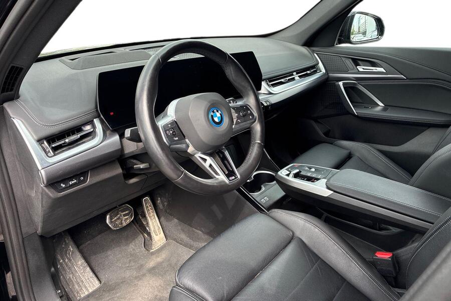 BMW iX1 vaihtoauto