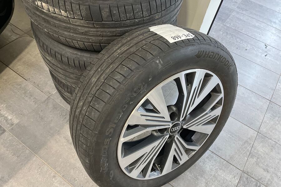 Audi Q4 e-tron vaihtoauto