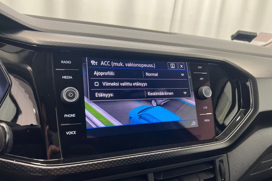 Volkswagen T-Cross vaihtoauto