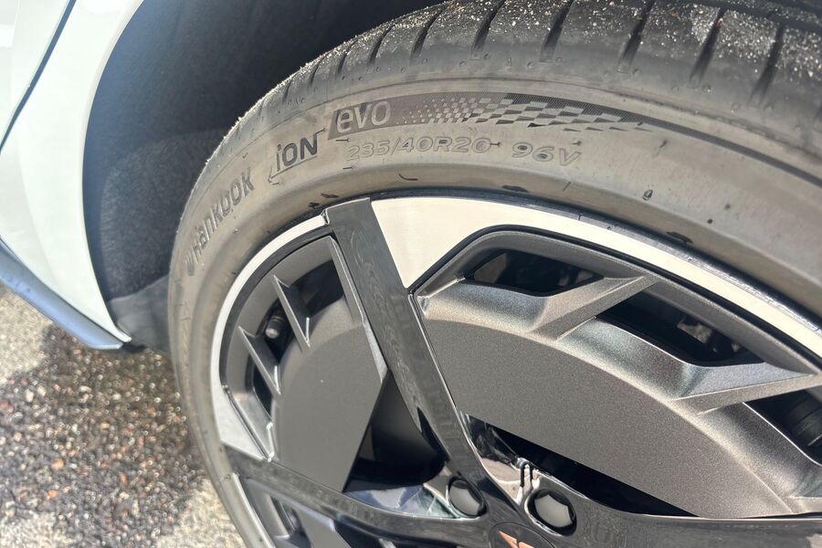 Cupra Born vaihtoauto