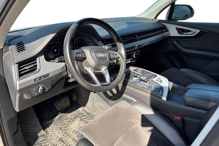 Audi Q7 vaihtoauto
