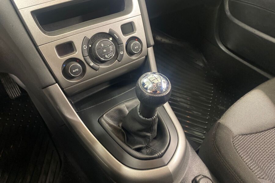 Peugeot 308 vaihtoauto