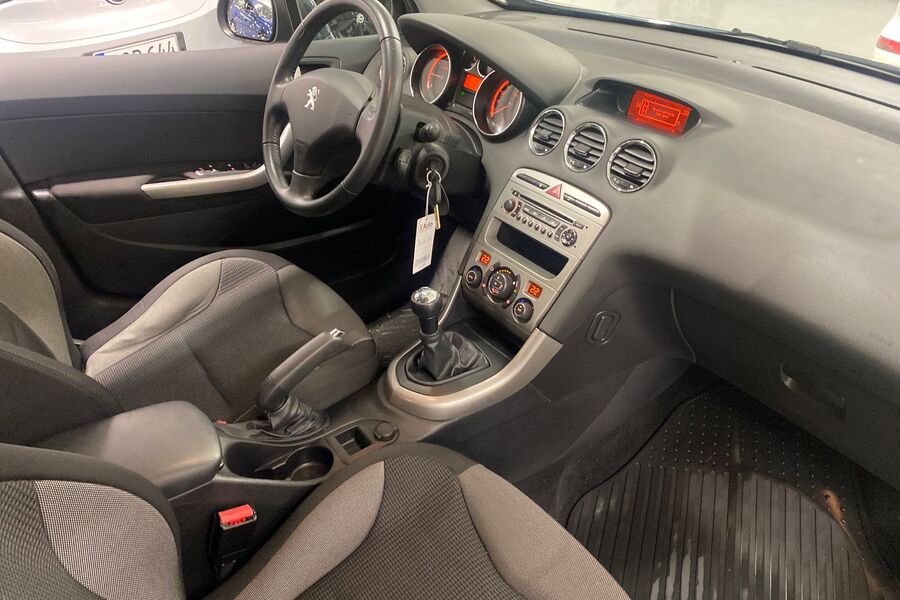 Peugeot 308 vaihtoauto