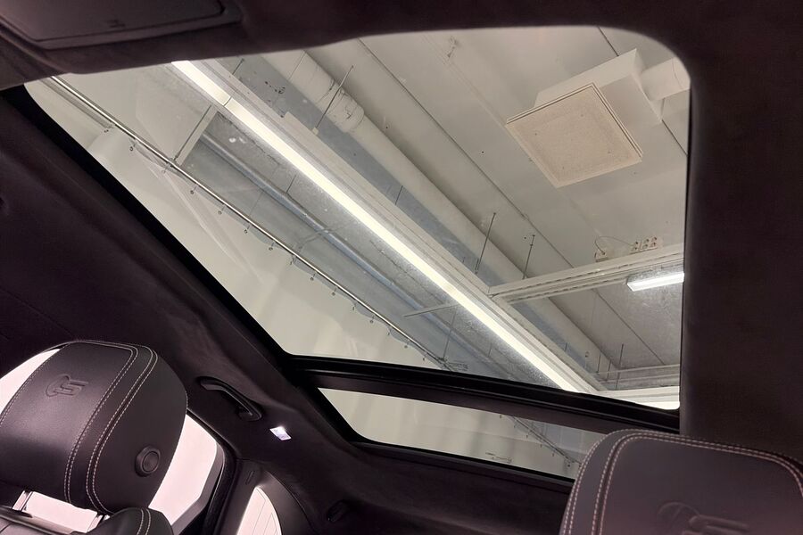 Jaguar F-PACE vaihtoauto