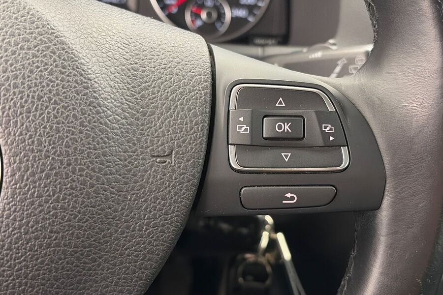 Volkswagen Touran vaihtoauto