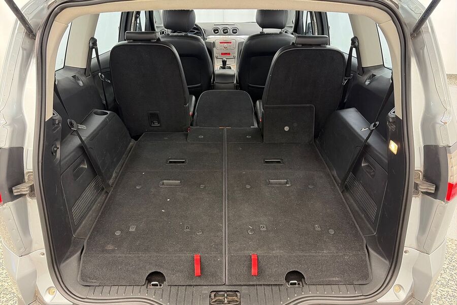 Ford S-MAX vaihtoauto