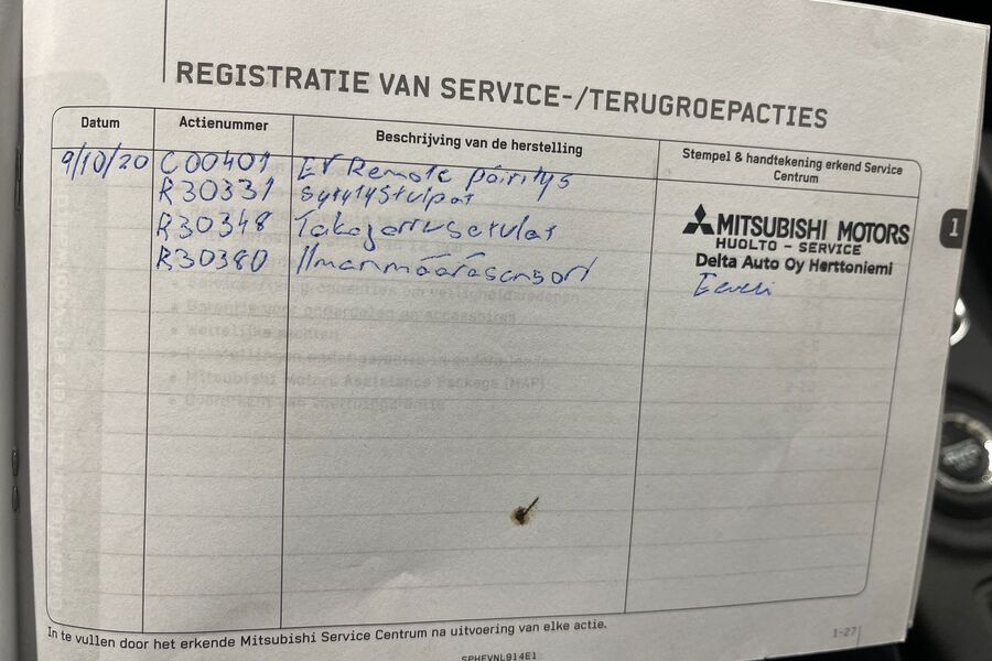 Mitsubishi Outlander PHEV vaihtoauto