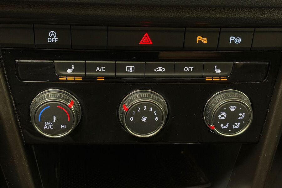 Volkswagen T-Roc vaihtoauto