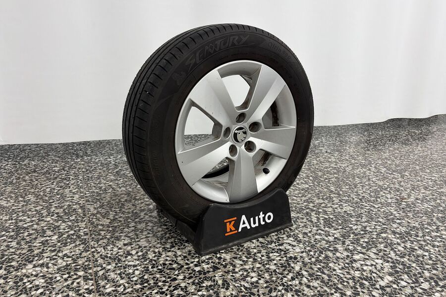 Skoda Rapid vaihtoauto