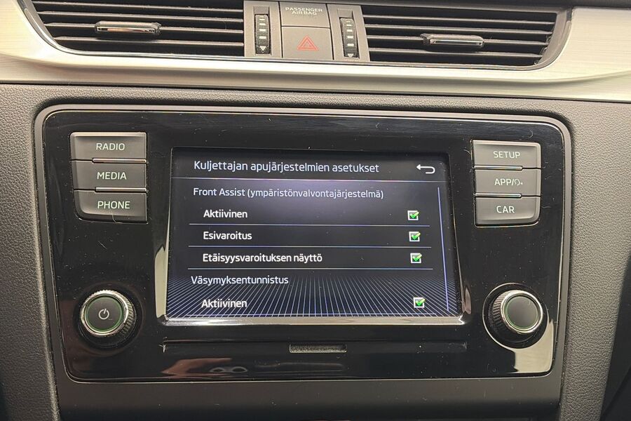 Skoda Rapid vaihtoauto