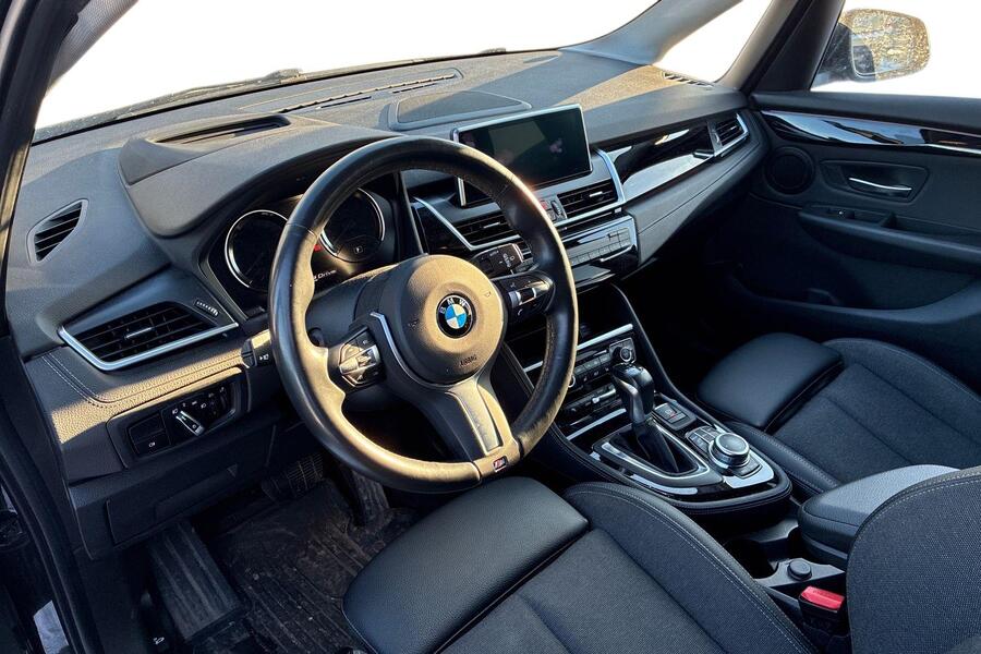 BMW 225 vaihtoauto