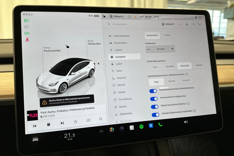 Tesla Model 3 vaihtoauto