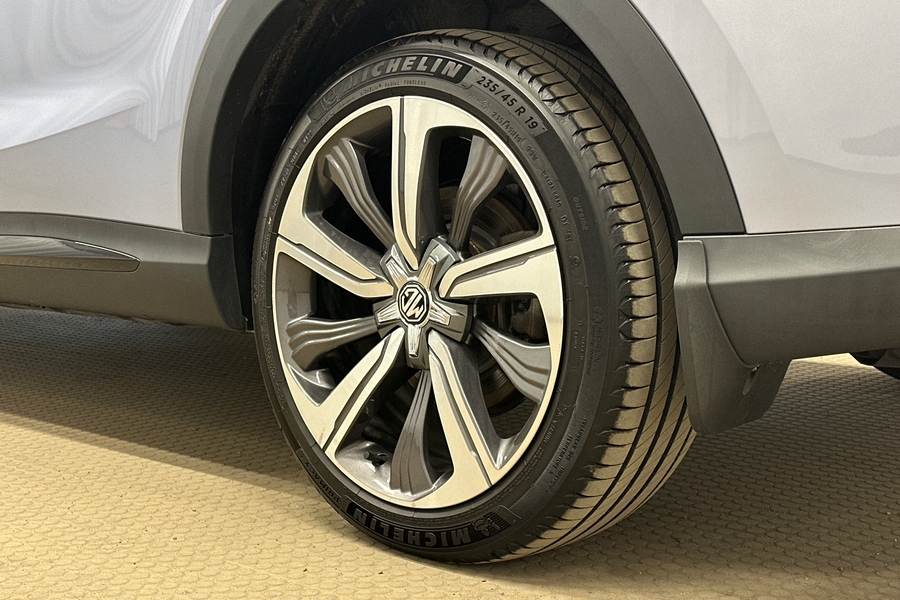 MG Marvel R vaihtoauto