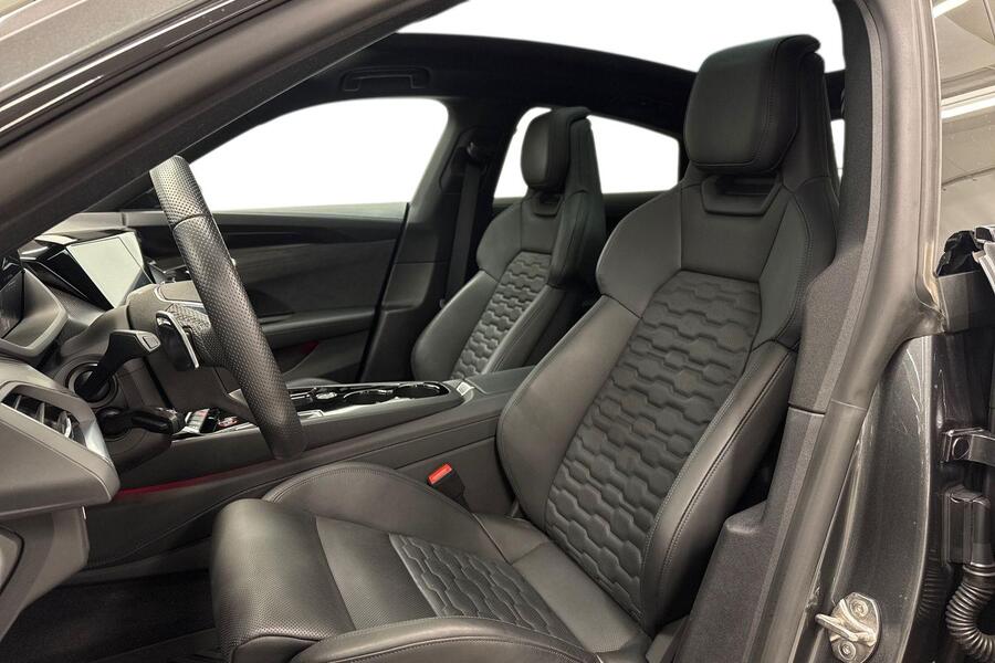 Audi e-tron GT vaihtoauto