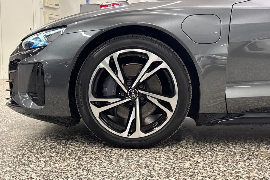 Audi e-tron GT vaihtoauto