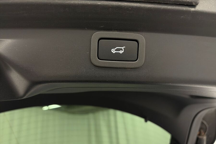 Jaguar I-PACE vaihtoauto