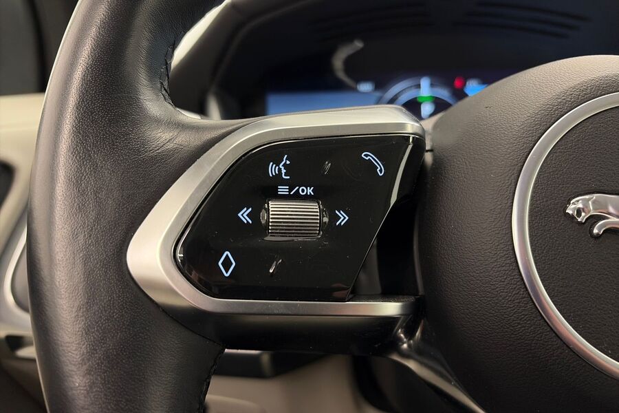 Jaguar I-PACE vaihtoauto