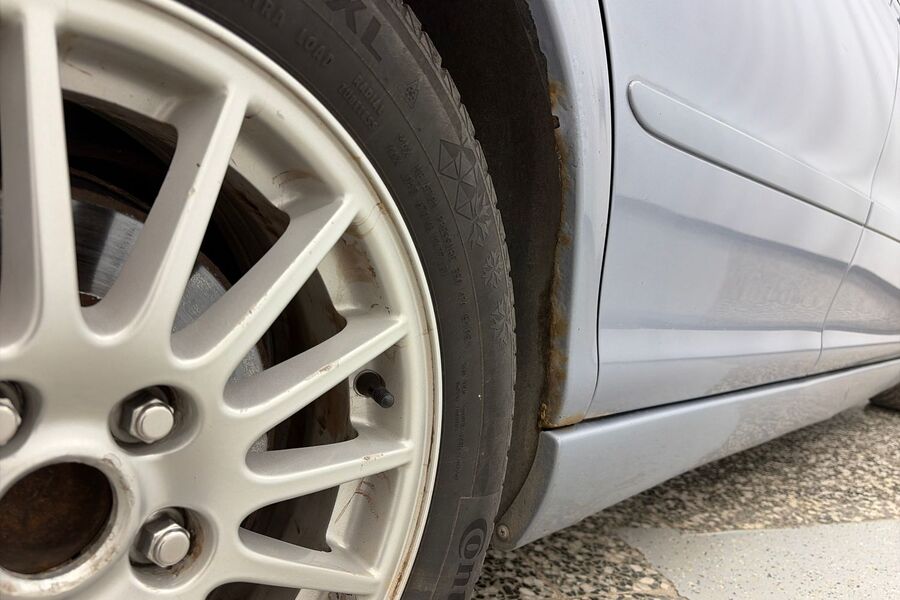 Jaguar X-Type vaihtoauto