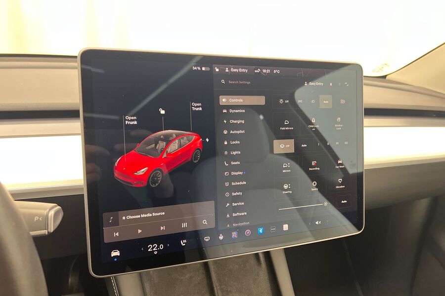 Tesla Model Y vaihtoauto