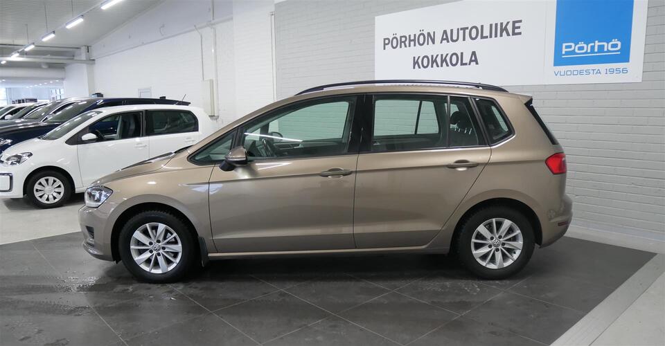 Volkswagen Golf Sportsvan vaihtoauto