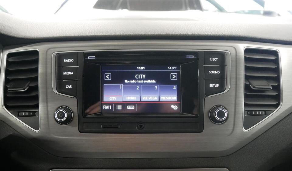 Volkswagen Golf Sportsvan vaihtoauto