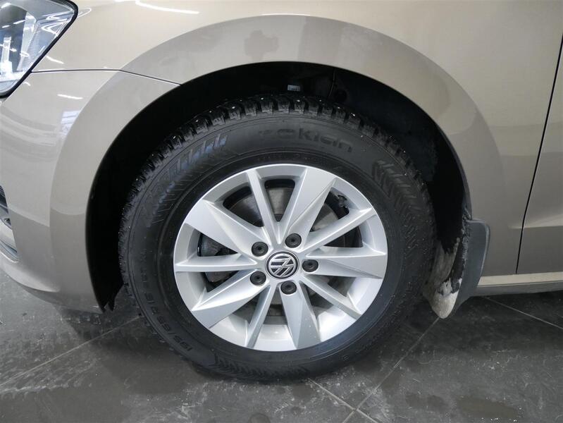 Volkswagen Golf Sportsvan vaihtoauto