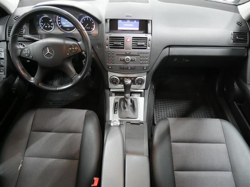 Mercedes-Benz C vaihtoauto