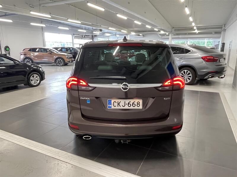 Opel Zafira vaihtoauto