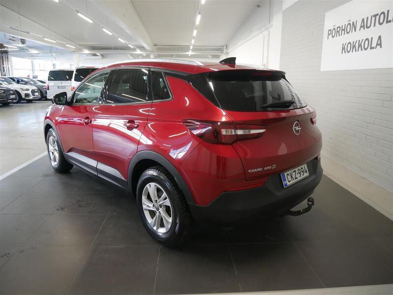 Opel Grandland X vaihtoauto