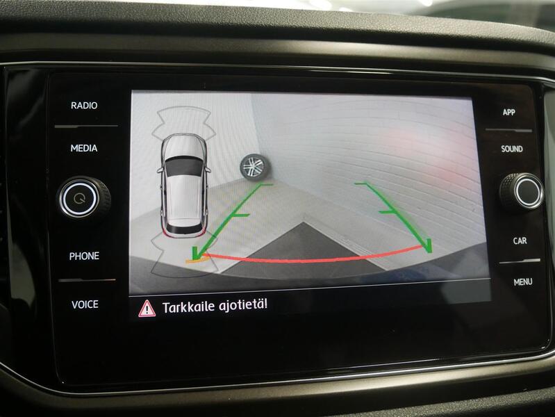 Volkswagen T-Roc vaihtoauto