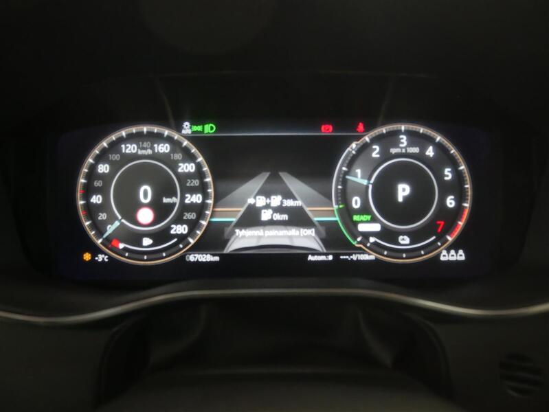 Jaguar F-PACE vaihtoauto