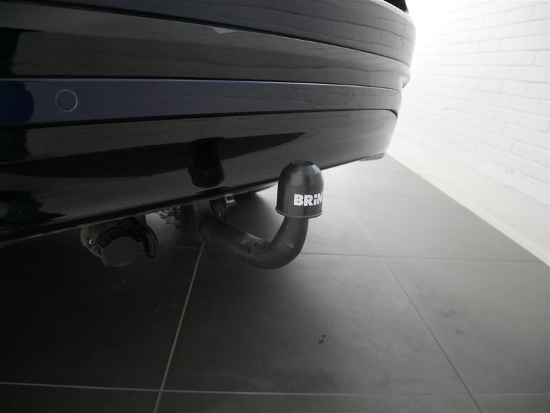 Jaguar F-PACE vaihtoauto