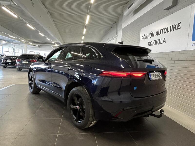 Jaguar F-PACE vaihtoauto