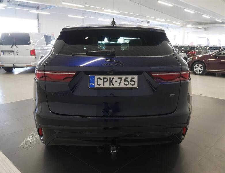 Jaguar F-PACE vaihtoauto