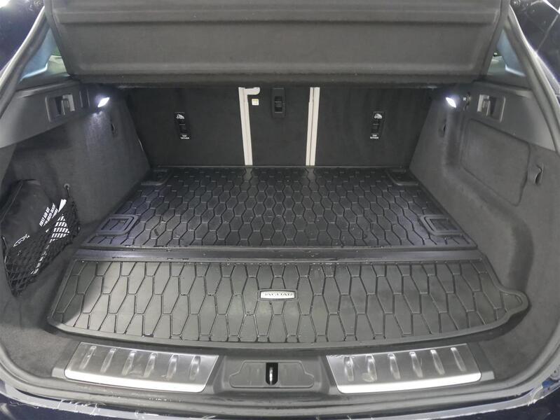 Jaguar F-PACE vaihtoauto