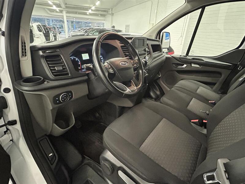 Ford Transit Custom vaihtoauto