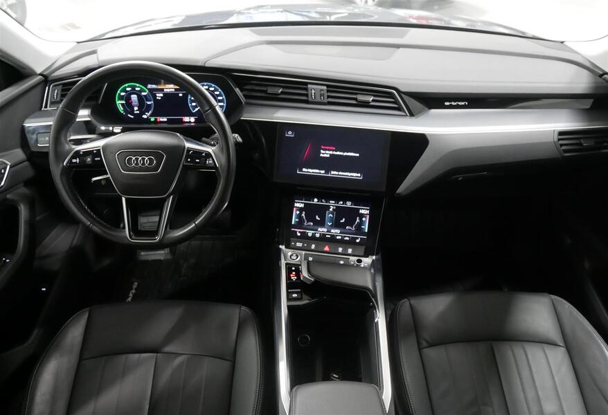 Audi Q8 e-tron vaihtoauto