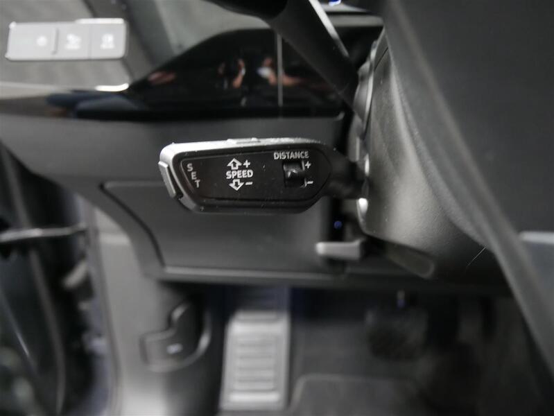 Audi Q8 e-tron vaihtoauto