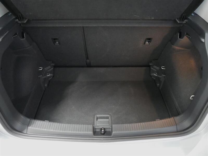 Volkswagen T-Cross vaihtoauto