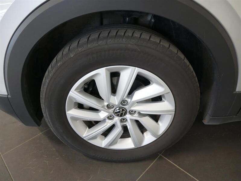 Volkswagen T-Cross vaihtoauto