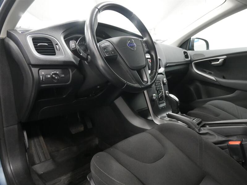 Volvo V40 vaihtoauto