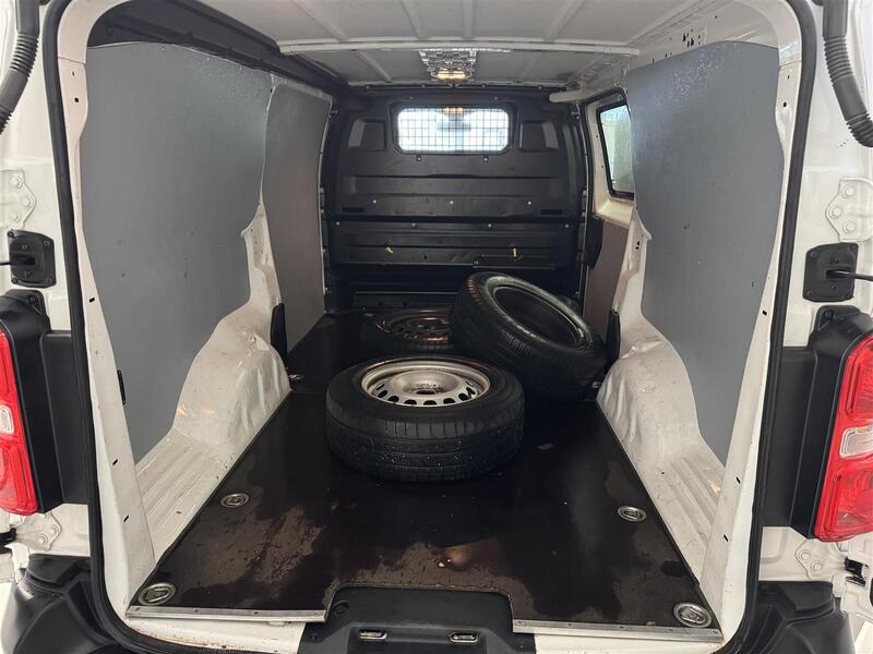 Toyota Proace vaihtoauto