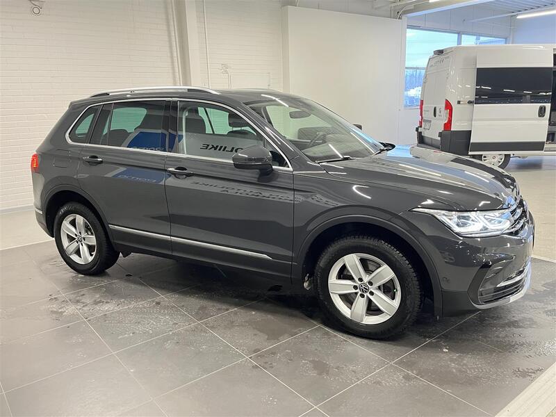 Volkswagen Tiguan vaihtoauto