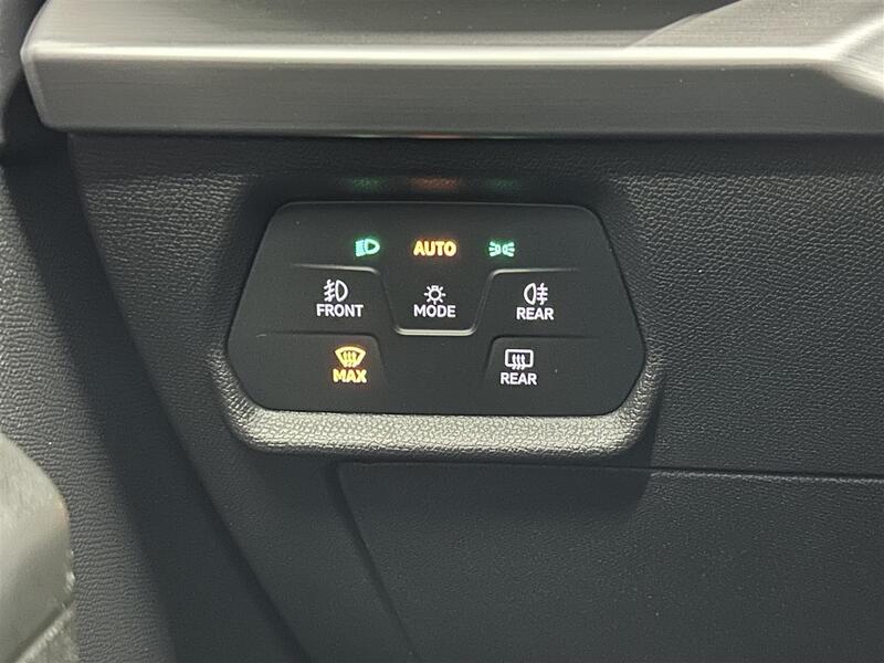 SEAT Leon vaihtoauto