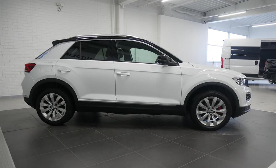 Volkswagen T-Roc vaihtoauto
