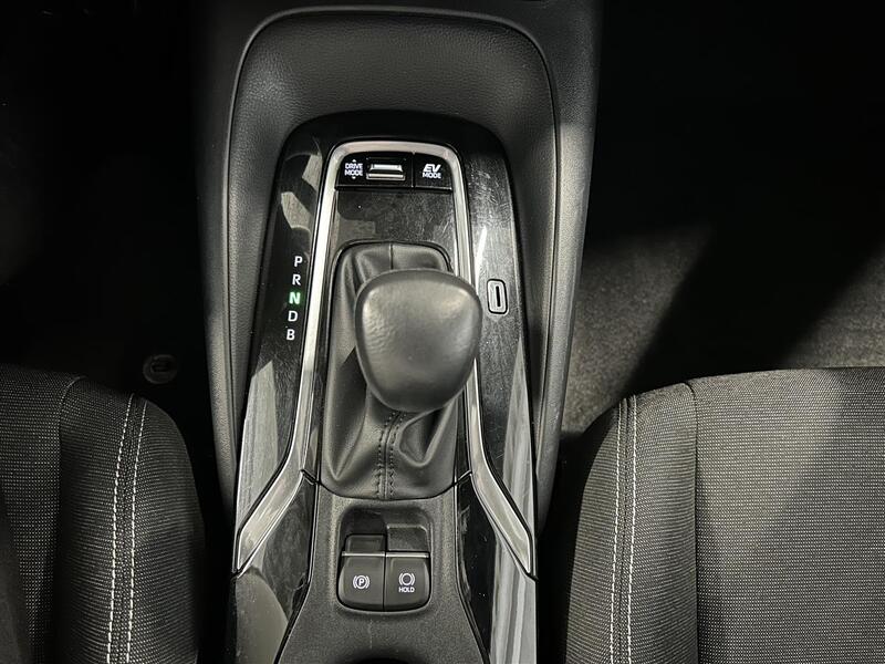 Suzuki Swace vaihtoauto