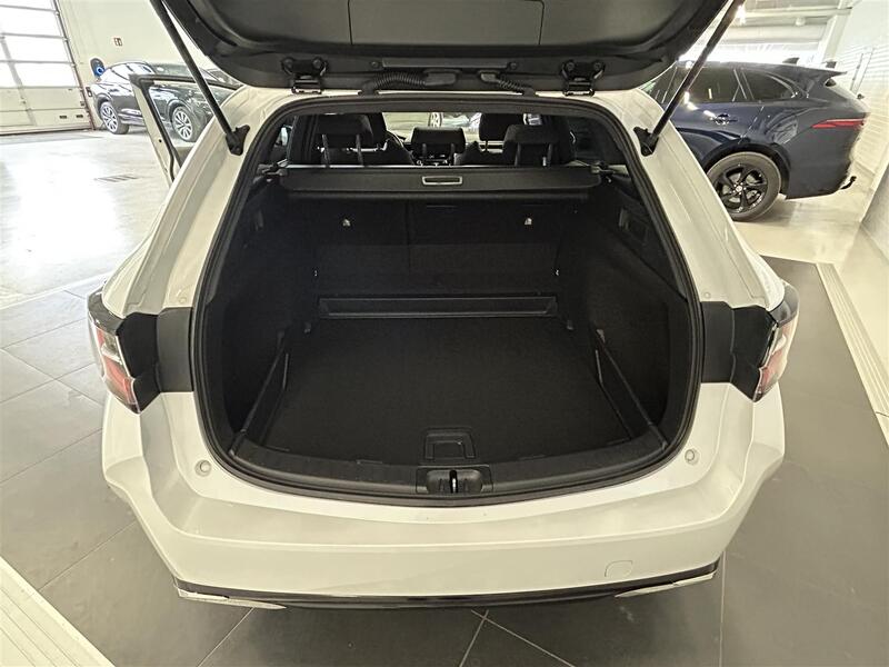 Suzuki Swace vaihtoauto